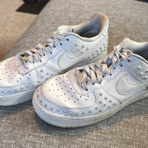 Nike Air Force 1 Low '07 XX
White Studded (Women's) - Picture 5 of 12